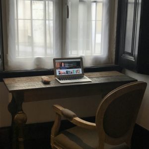 Front Desk & Visitor Experience Playbook